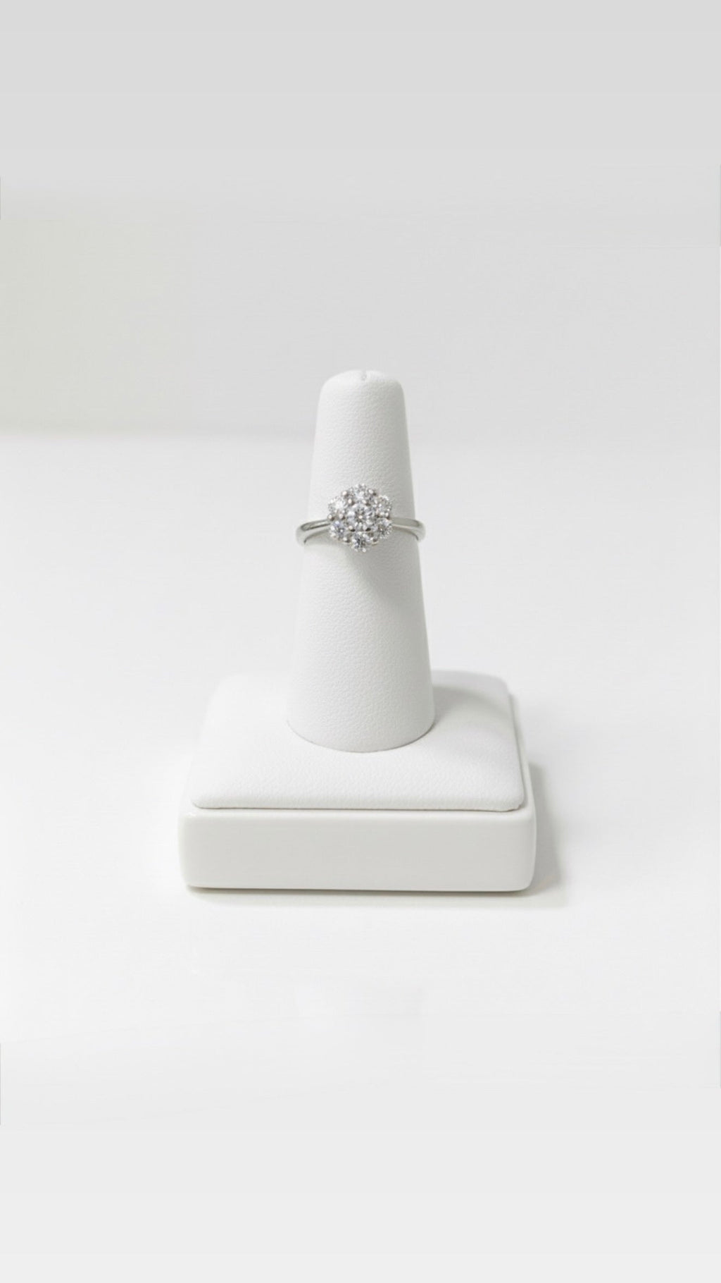 ANELLO DAFNE