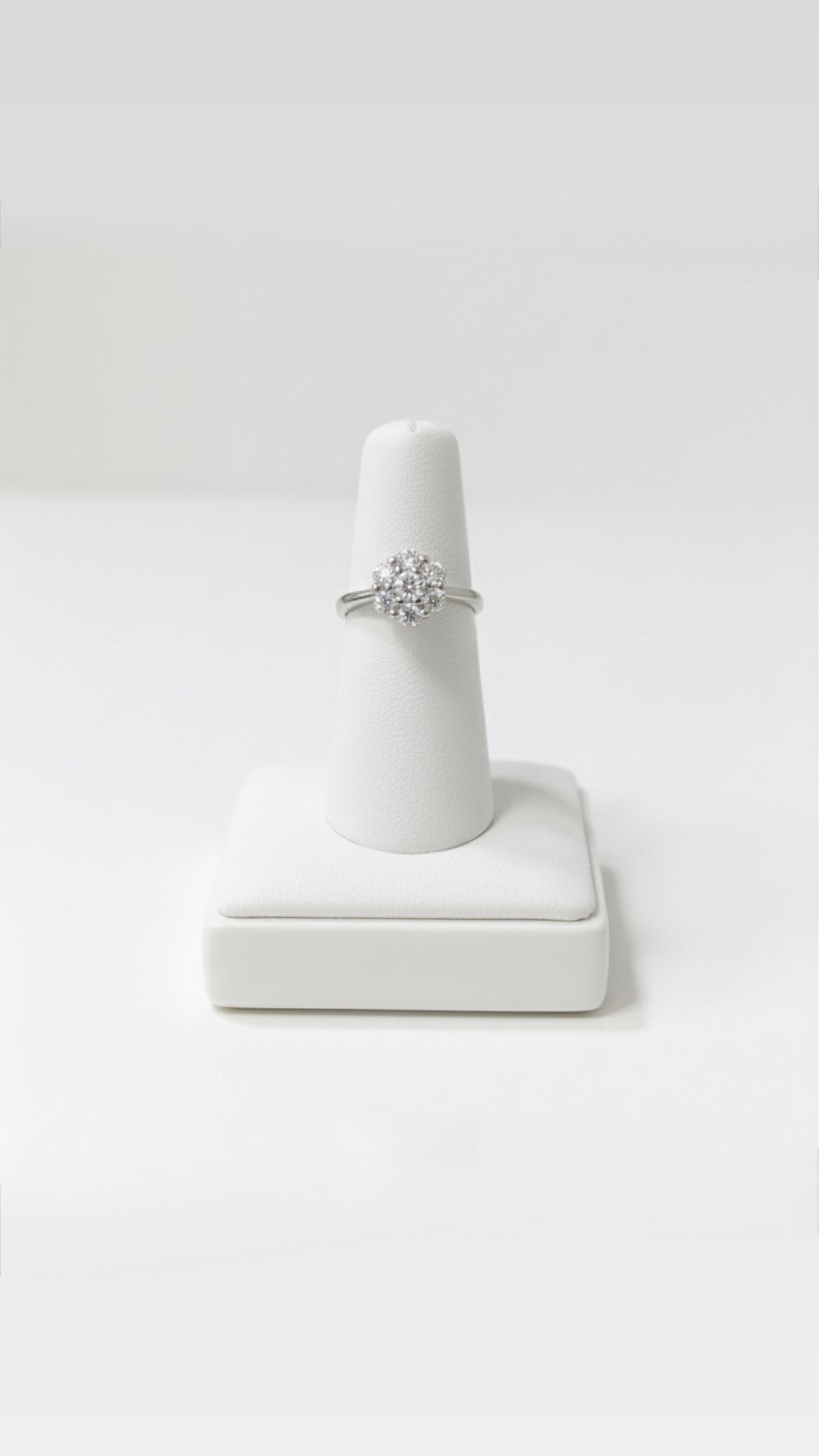 ANELLO DAFNE